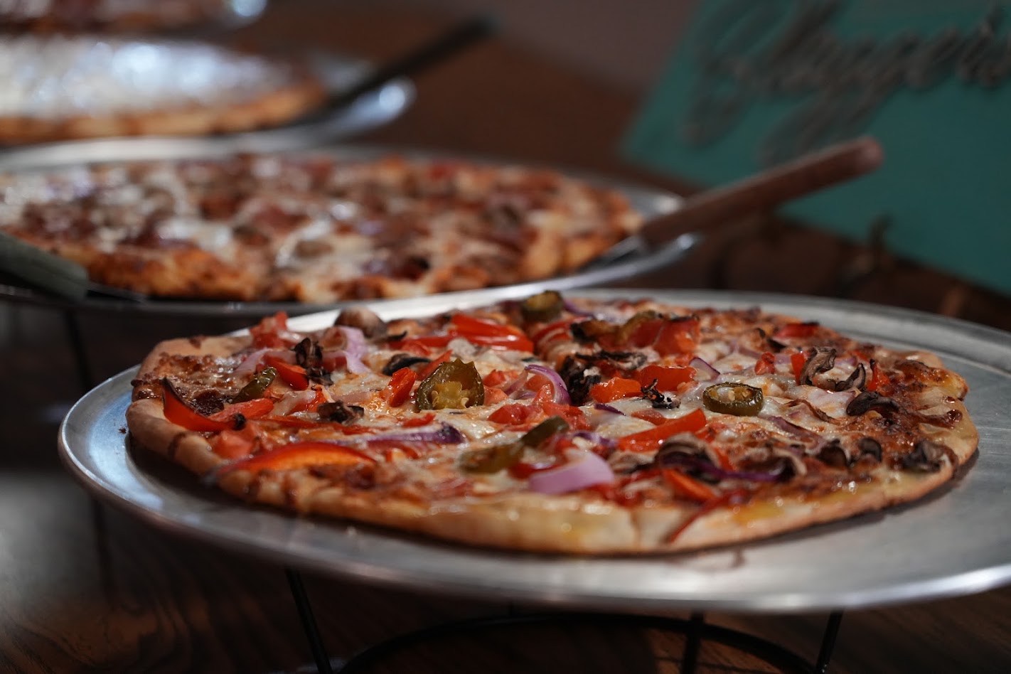 Veggie pizza at 810 Entertainment